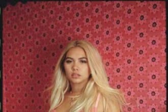 Hayley Kiyoko Main Press Photo Credit Amanda Charchian 1