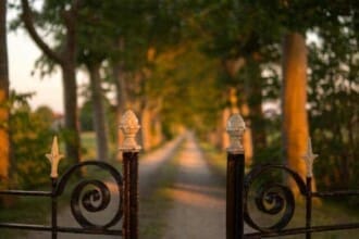 road travel fence empty 10678